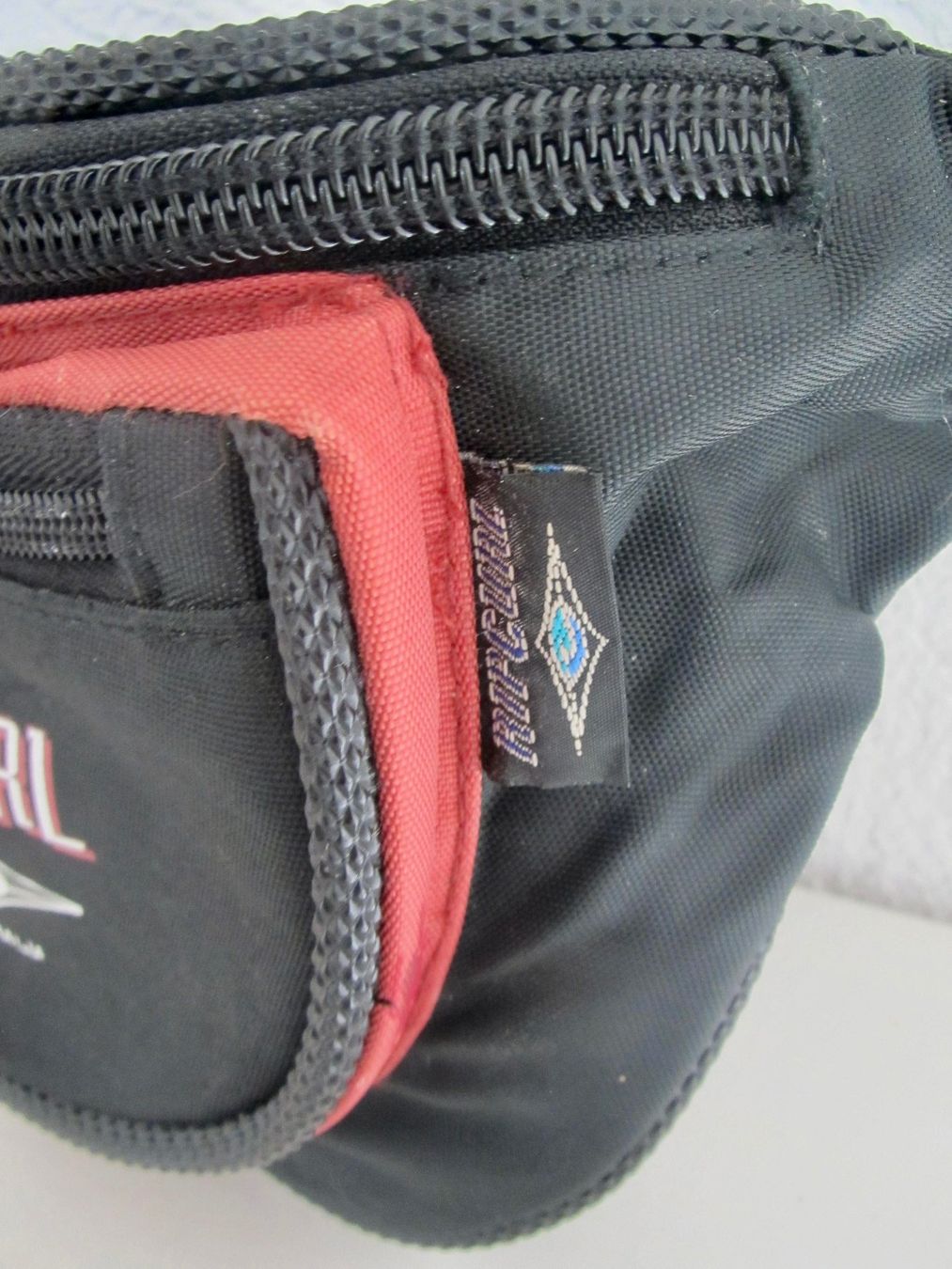 Rip Curl Taschen: SAC BANANE RIP CURL AUSTRIA – Gebraucht aus Murten von Selliot 2