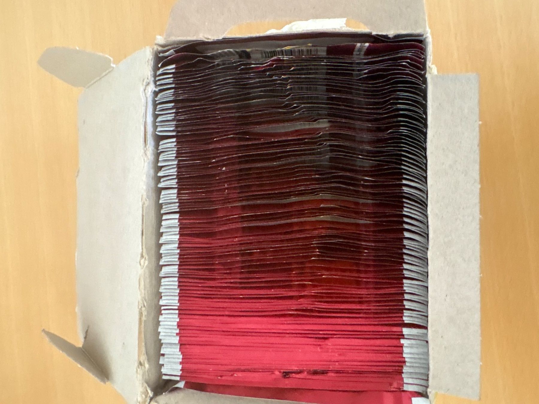 Panini Carte collezionabili: Panini 2022 display 100 packs – Nuovo e nell'imballaggio originale da Buchs AG venduto da vittluis 1