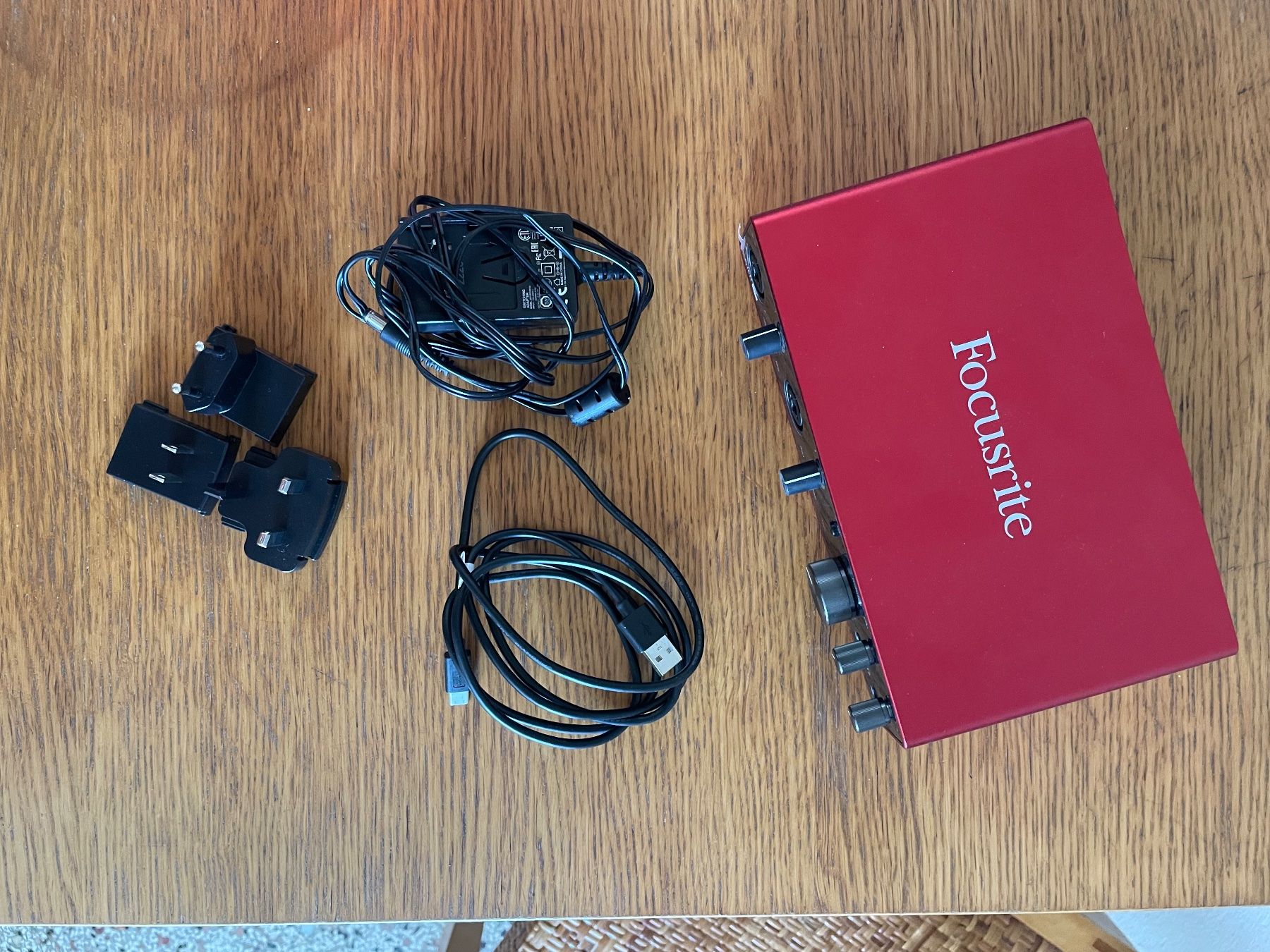 Focusrite Equipement studio: Focusrite Scarlett 8i6 3rd Gen – D'occasion à Luzern par maurus04 2