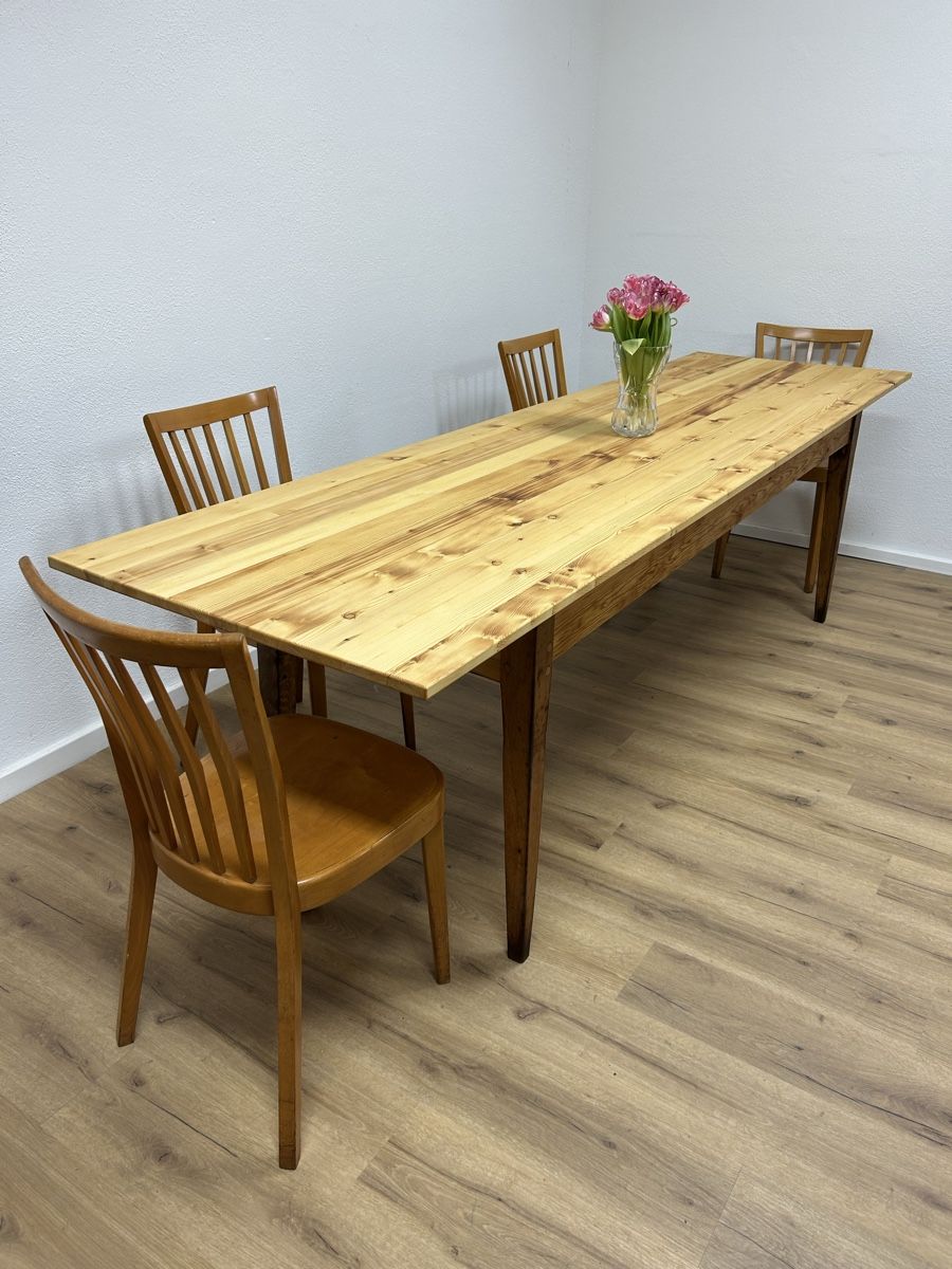 Tavoli: Tannentisch (269.5x75cm) – Usato da Basel venduto da MoebelSackmann