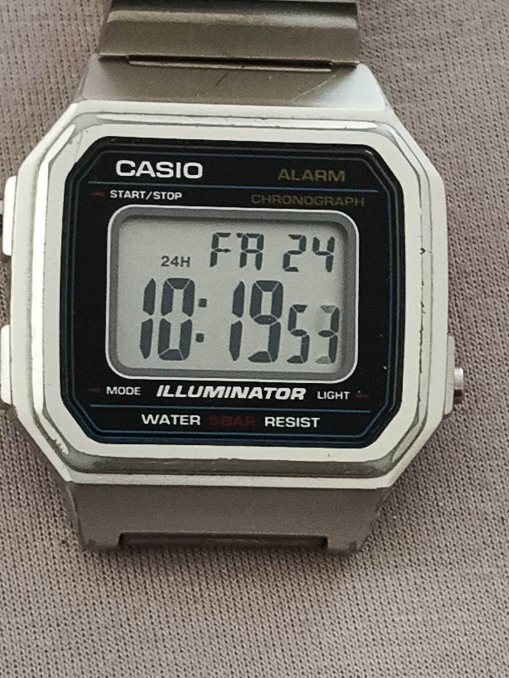 Casio Orologi: Casio Illuminator Digital Uhr, läuft einwandfrei – Usato da Glattbrugg venduto da tarnkappenbomber 4