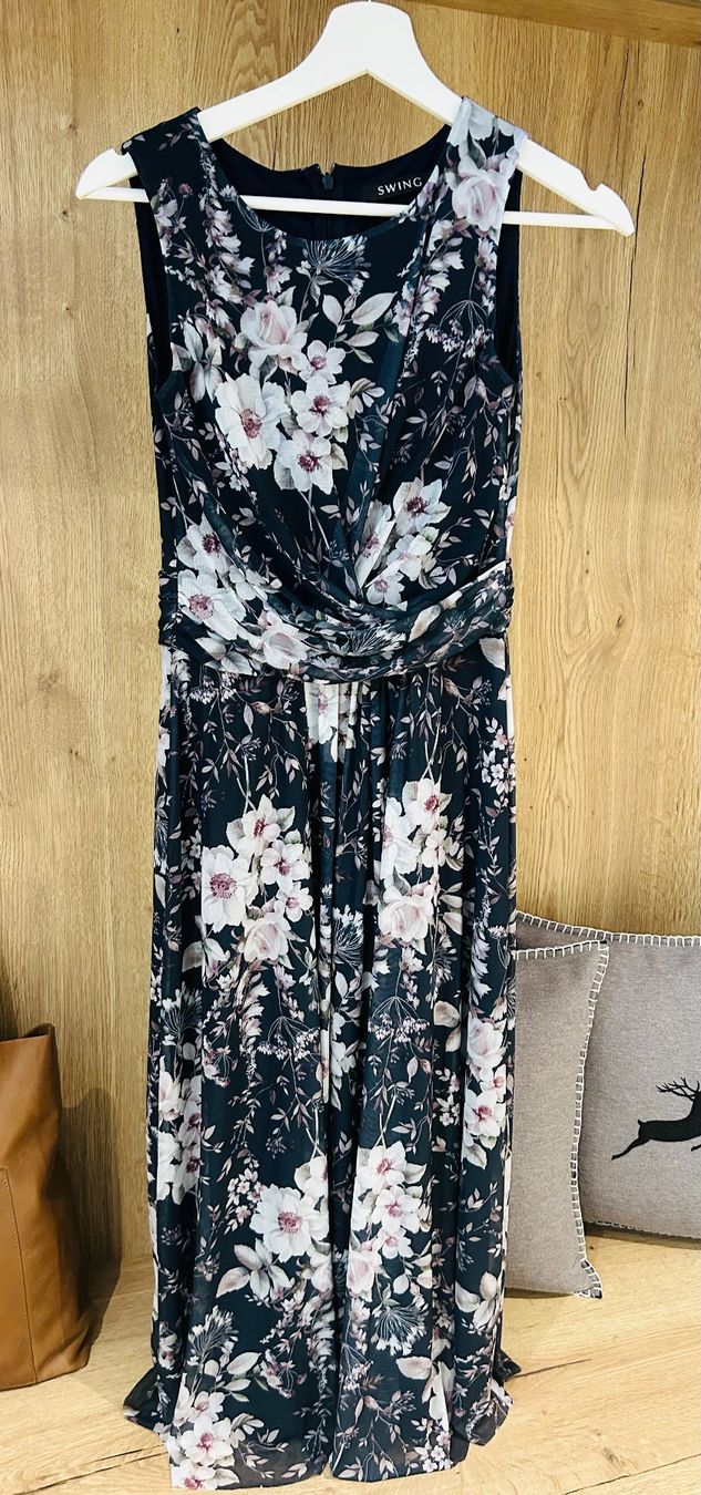 Vestiti: Neues Swingkleid Gr.34, NP 130Fr. – Nuovo (secondo la descrizione) da Diegten venduto da ste_pvd5