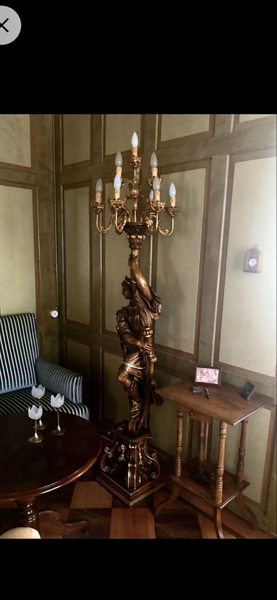Lampade: Grosser Leuchter  Venezianischer Torchère Stehlampe – Usato da Wiesenberg venduto da swissantik 8
