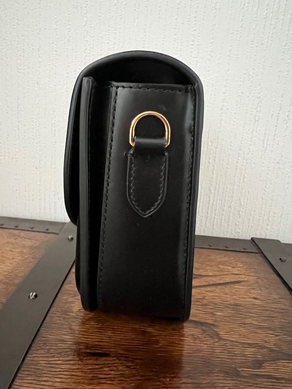 Burberry Borse da donna: BURBERRY Black Small Elizabeth Leather Bag – Usato da Lausanne venduto da dia_xs9l 2