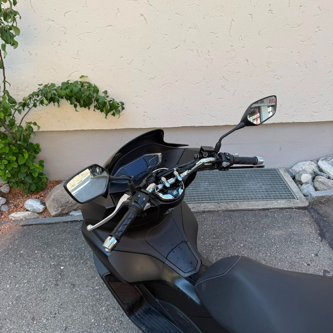 Honda Scooter: Roller/Scooter Honda PCX Defekt Ab Platz – Difettoso da Appenzell venduto da hgmotos 1