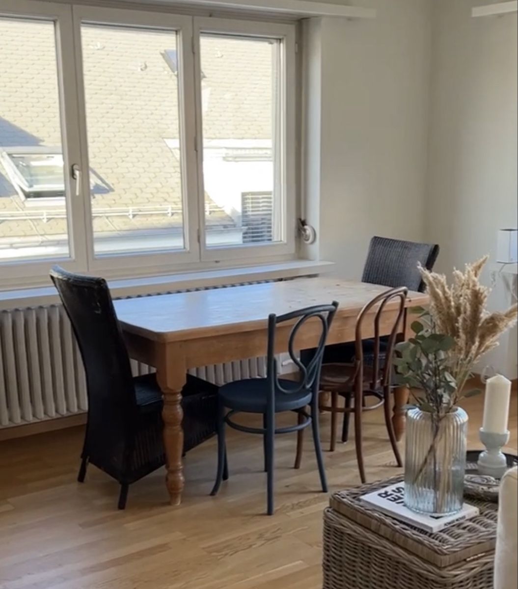 Tavoli: Antique wooden table – Usato da Zürich venduto da pol_jh6m