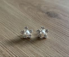Ohrstecker ungetragen