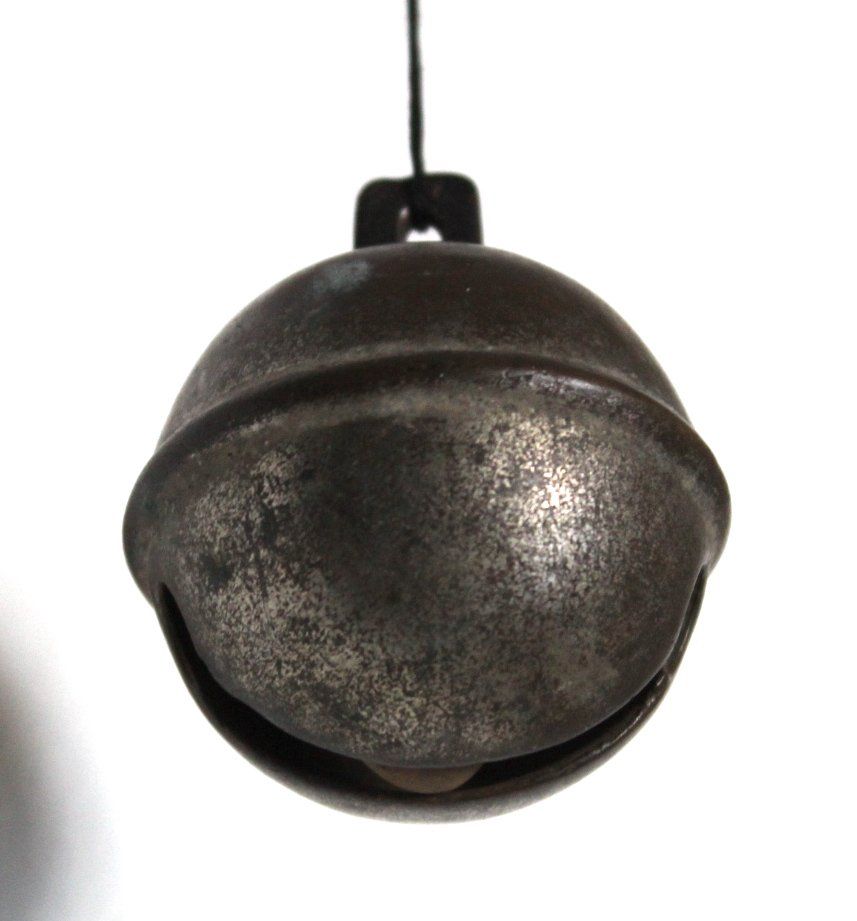 Tutte le decorazioni: Rollschelle , Umfang ca.15 cm. Höhe ca. 7 cm – Usato da Locarno venduto da fripui 1