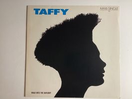 Tangy Maxi-Single - Walk Into Daylight