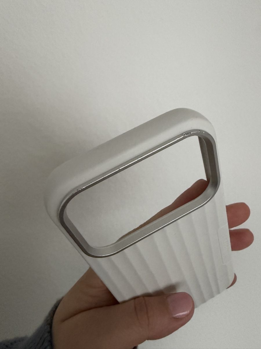 Apple Covers & Schutzfolien: Nudient IPhone 17 Pro MagSafe case – Gebraucht aus Dübendorf von MariaS. 2