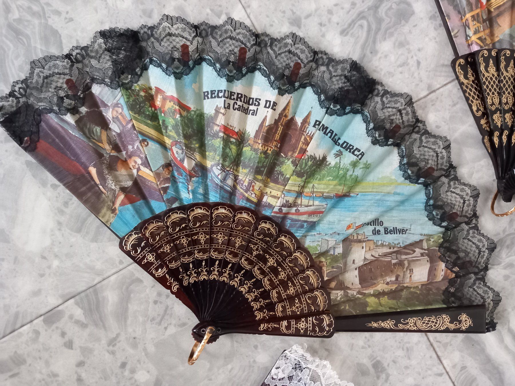 Toutes les décorations: 4 Handfächer aus Spanien – D'occasion à Lindau par san_kg2j 3