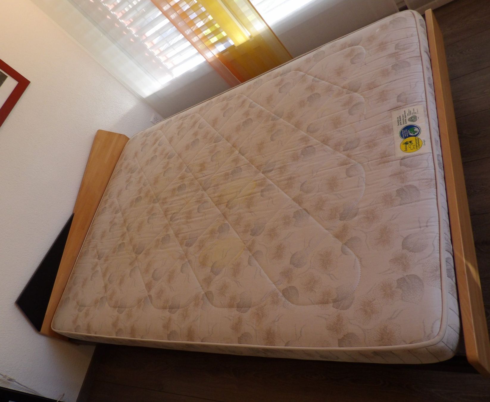 Letti: Bett 140 x 200 cm, mit Matratze – Usato da Niederlenz venduto da Steff99 1