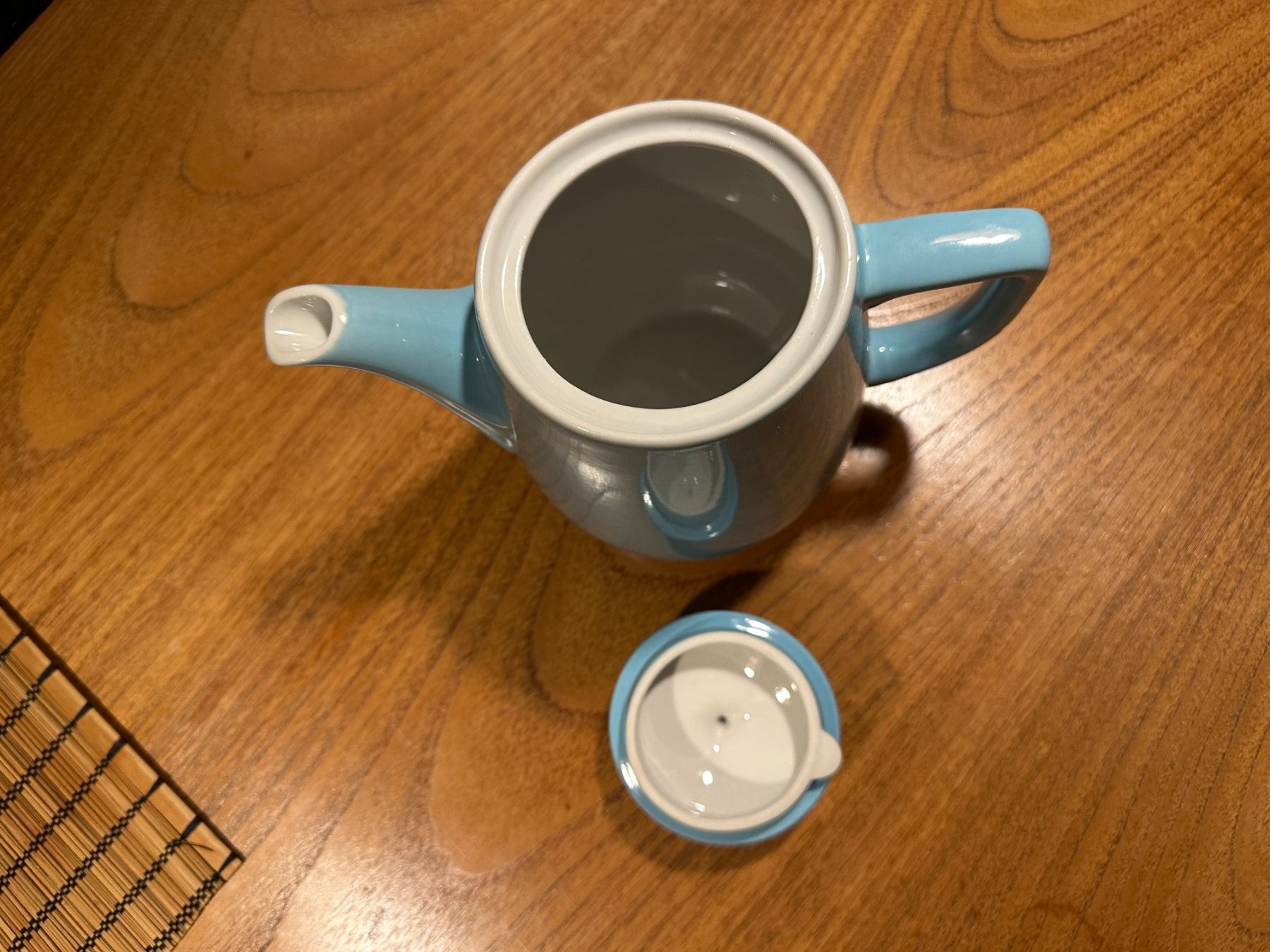 Rössler Théières: Rössler Krug hellblau 1.5 L – D'occasion à Bern par piz-bernina 2