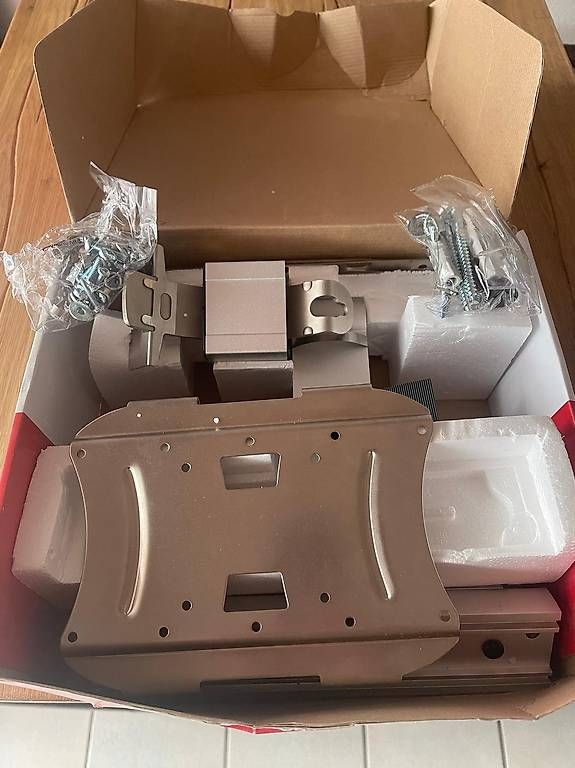 Supporti a parete: TV-Wandhalterung – Nuovo e nell'imballaggio originale da Triesen venduto da Chevalley