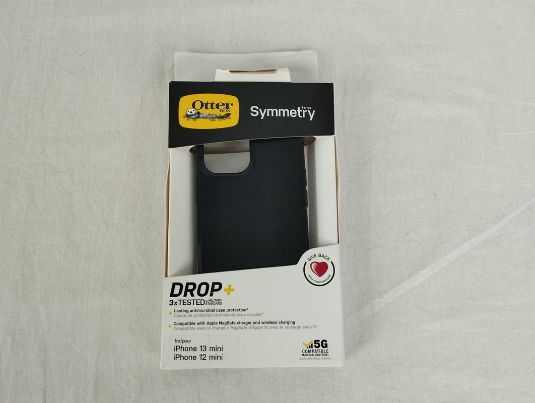 OtterBox Cover & Protezioni schermo: OTTERBOX Symmetry Case iPhone 12 + 13 mini – Usato da Schübelbach venduto da Restwert_Schubelbach