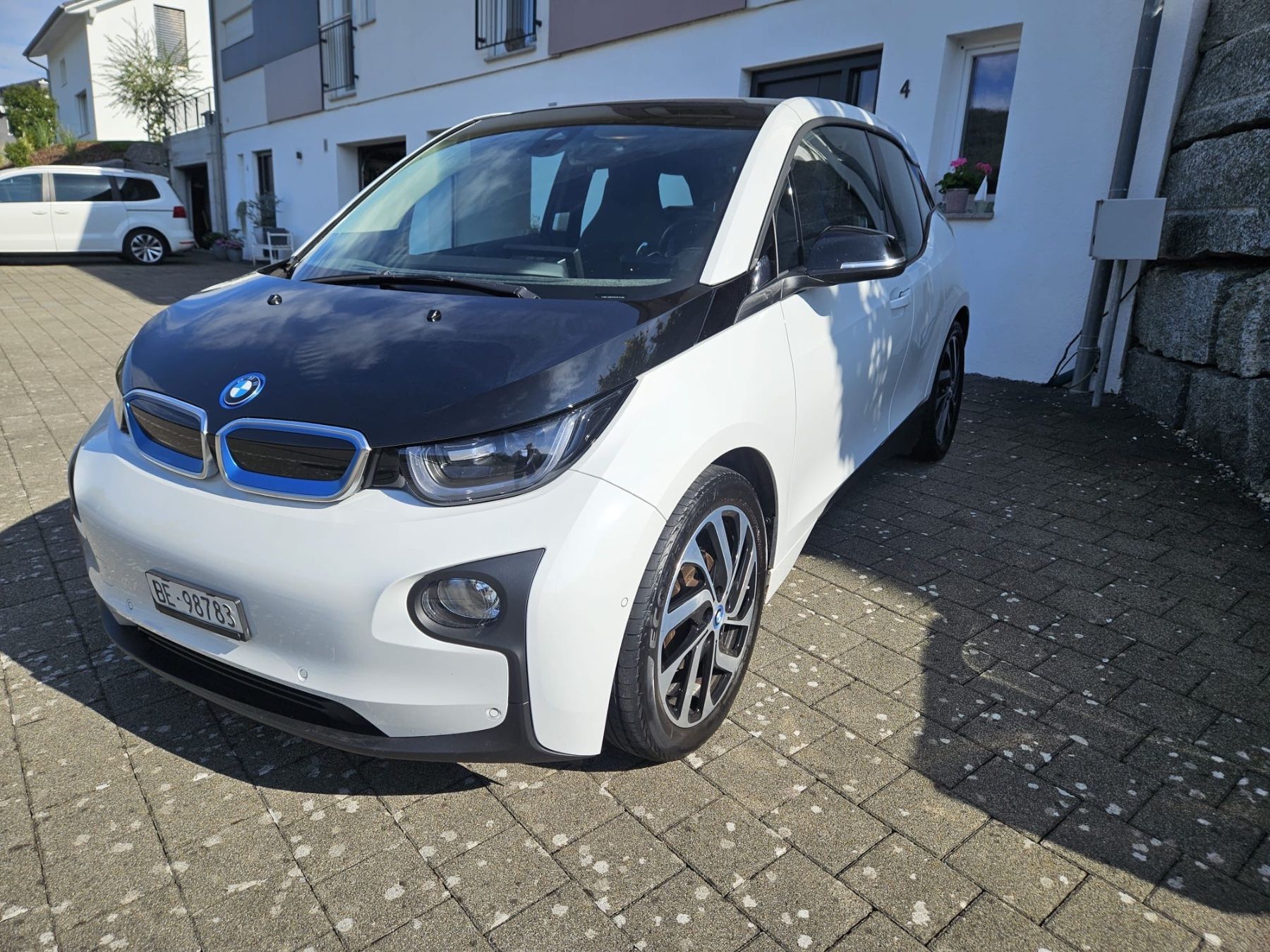 BMW Autos: BMWi3 – D'occasion à Corgémont par Sectionsecret 1
