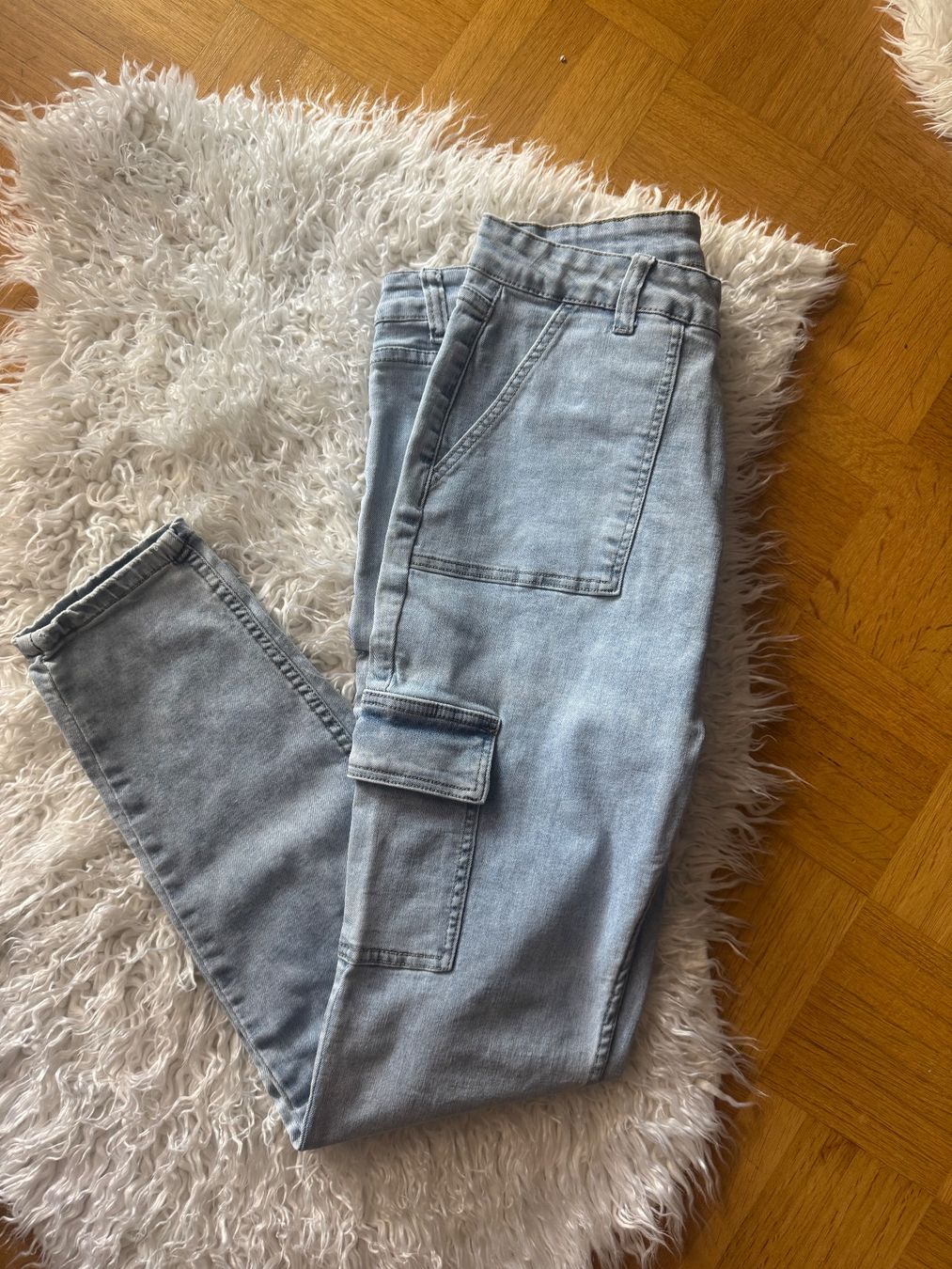Jeans: Cargo Jeans hellblau Grösse 40 CHICOREE – Nuovo (secondo la descrizione) da Künten venduto da bel_6wn2