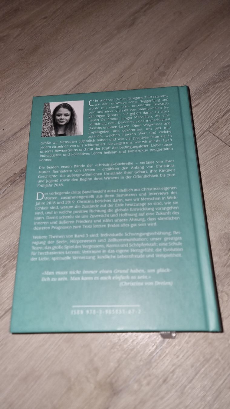 Libri: Christina 3: Bewusstsein schafft Frieden NEU – Nuovo (secondo la descrizione) da Wigoltingen venduto da Zuckerfee84 1