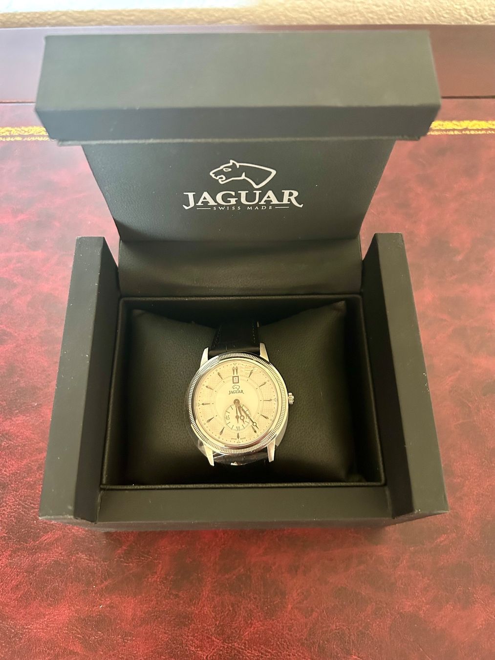 Orologi: Montre Jaguar NEUVE – Nuovo e nell'imballaggio originale da Cortébert venduto da SolidStore 1