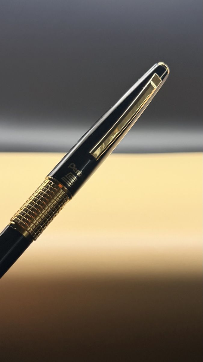 Pentel Stifte & Marker: Pentel kerry 5 – Gebraucht aus Onex von Blessup 1