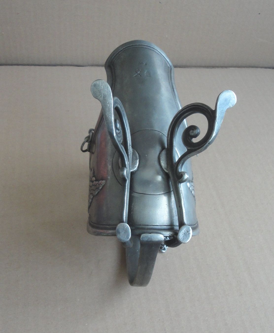Portabottiglie: Weinflaschen-Halter aus Zinn – Usato da zürich venduto da parts5060 5
