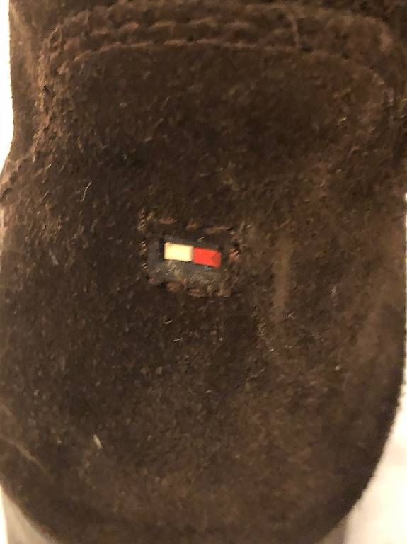 Tommy Hilfiger Scarpe da donna: Stivali Tommy Hilfiger. Taglia 37 – Usato da Lugano venduto da fla_gk6h 3