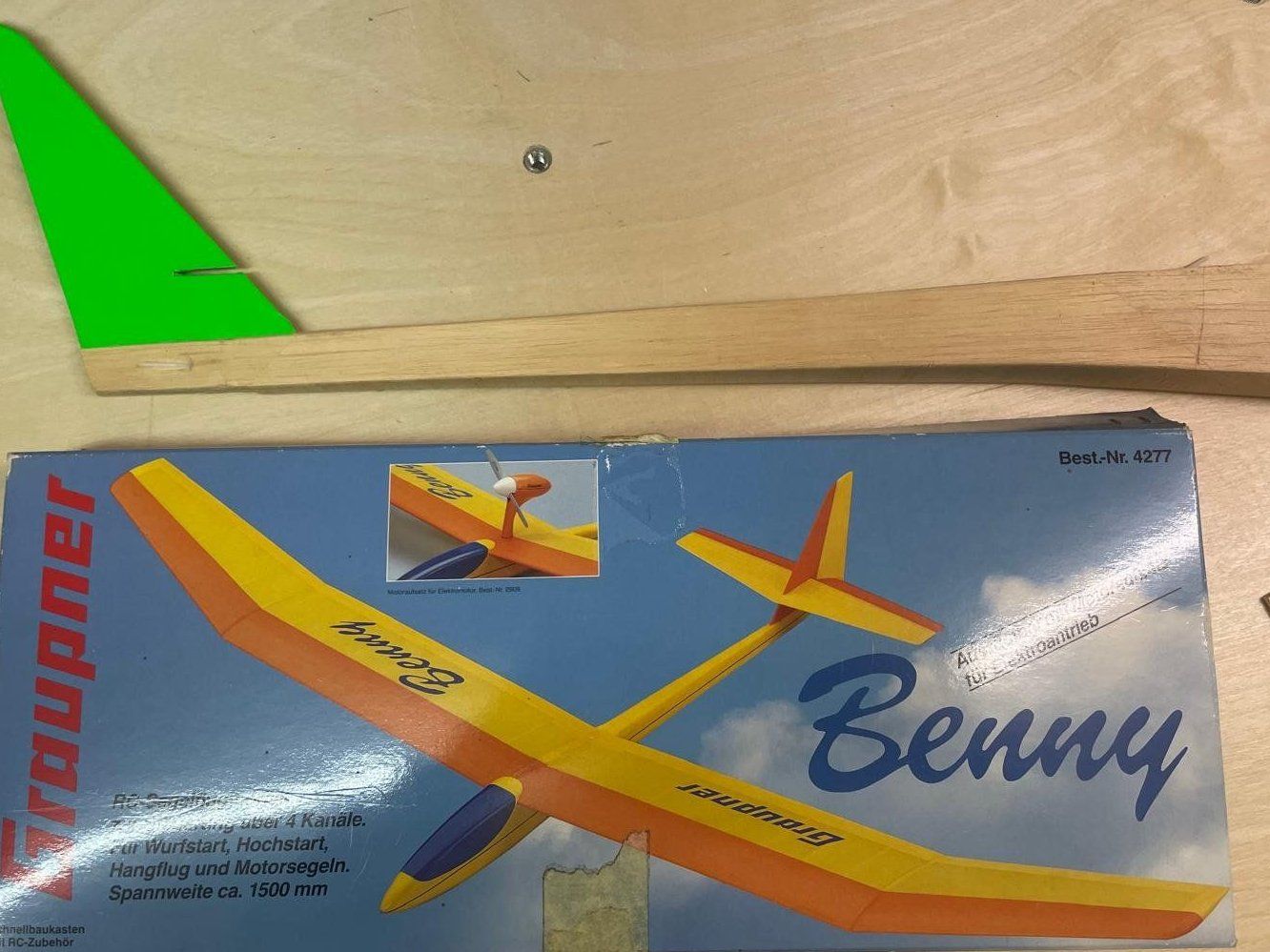 Kit di modellismo & Modellini statici: Segelflugzeug  Bausatz - Graupner - Modell Benny – Nuovo (secondo la descrizione) da Freienstein venduto da Batino1