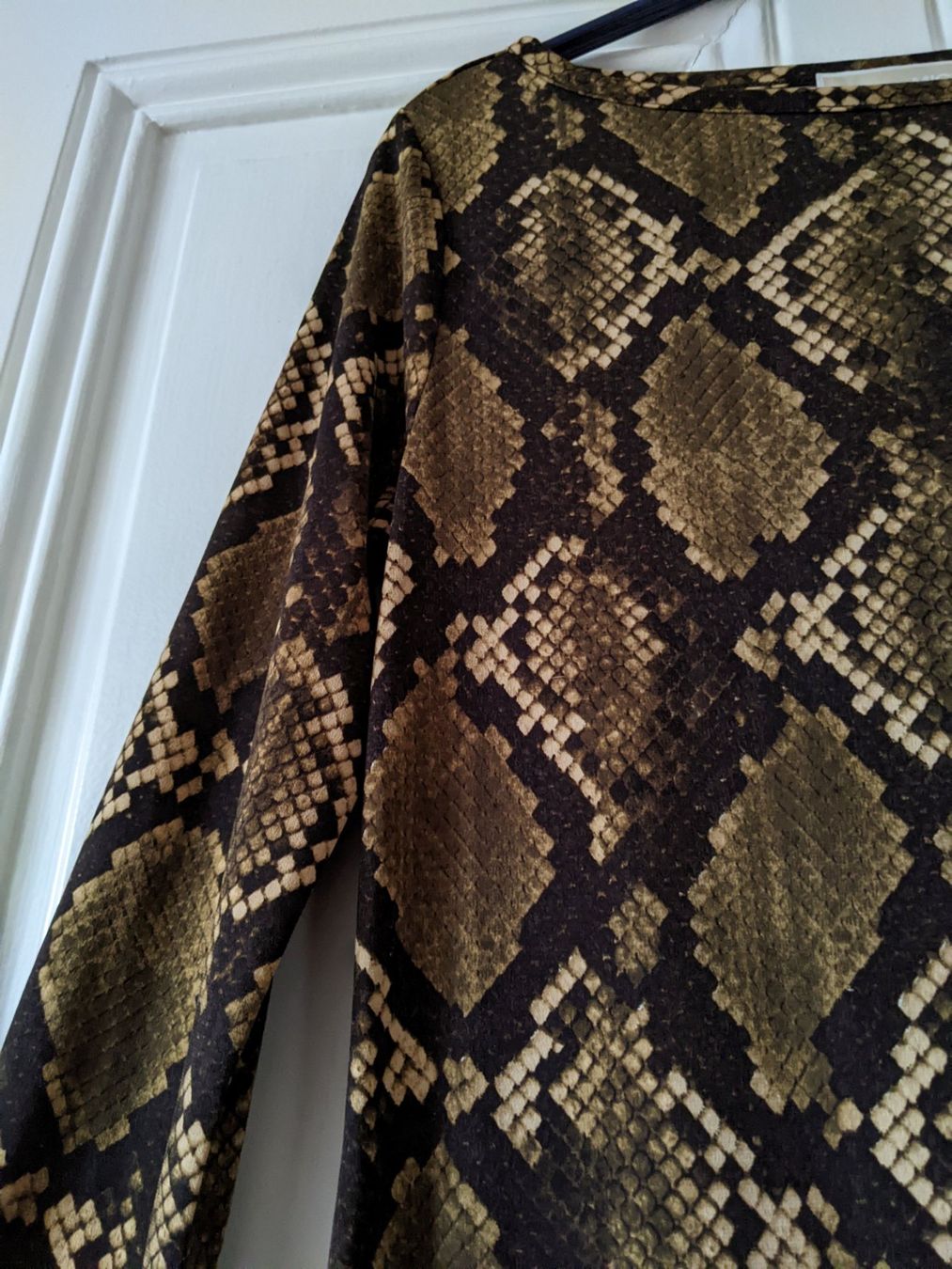 Michael Kors Vestiti: MICHAEL KORS : Robe imprimé serpent XS-S-M – Nuovo (secondo la descrizione) da Petit-Lancy venduto da lilycerise 2
