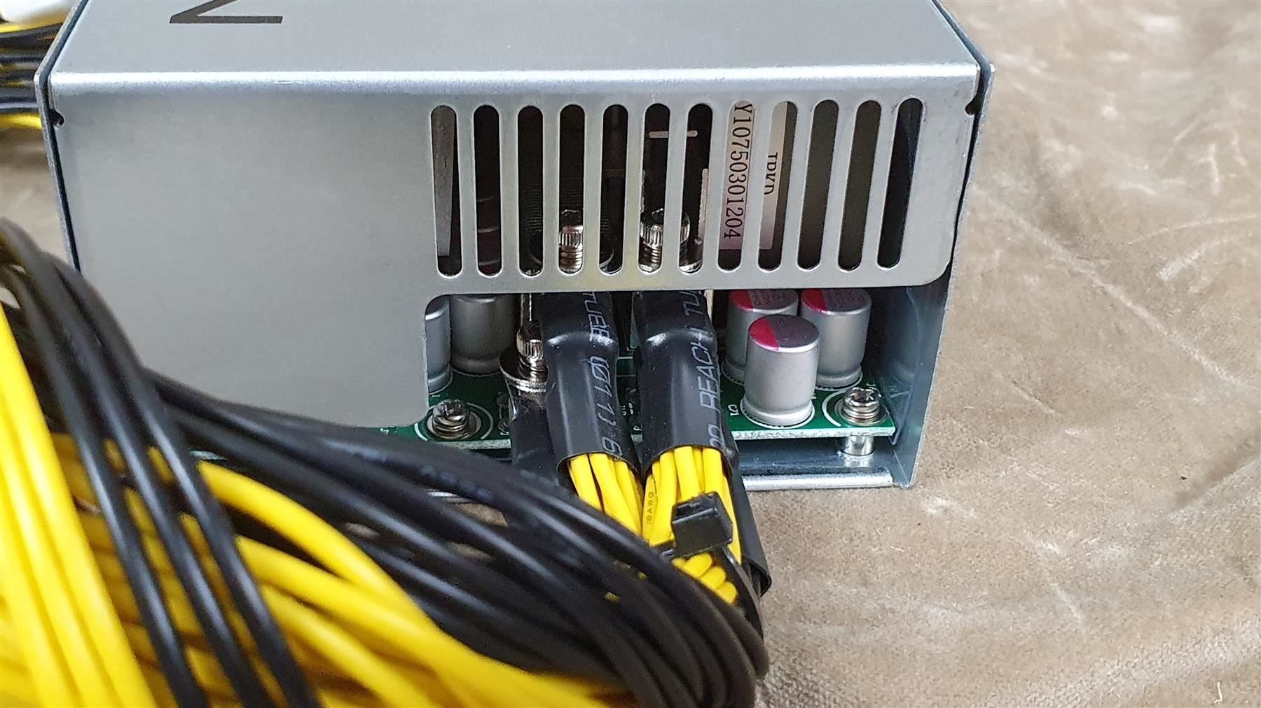Bitmain Coin Miner: APW-7 Bitmain Antminer Bitcoin – Nuovo e nell'imballaggio originale da Dorf venduto da Miner-supply 4