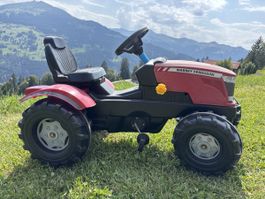 Tret-Traktor Massey Ferguson Kinderfahrzeug guter Zustand