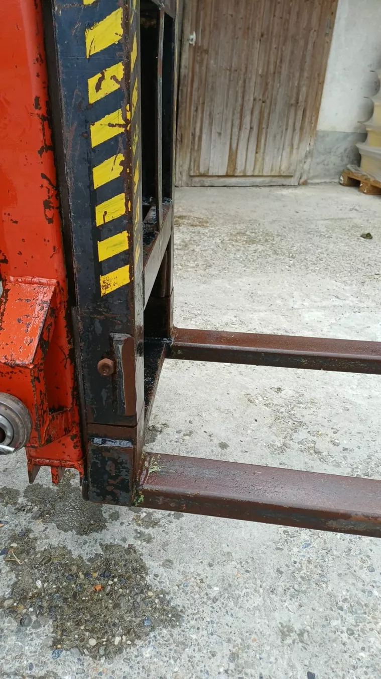 Gabelstapler & Hubwagen: Heckstapler, Dreipunktlader, Gabelstapler – Gebraucht aus bern von schurtisimu 7