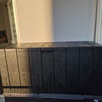 Neue Gartenbox zu verkaufen! Super Zustand!