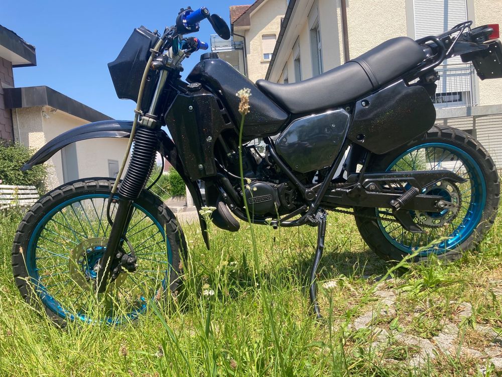 Suzuki Enduro: Suzuki TS 125 X Restauriert – Usato da St. Gallen venduto da zx10r 3