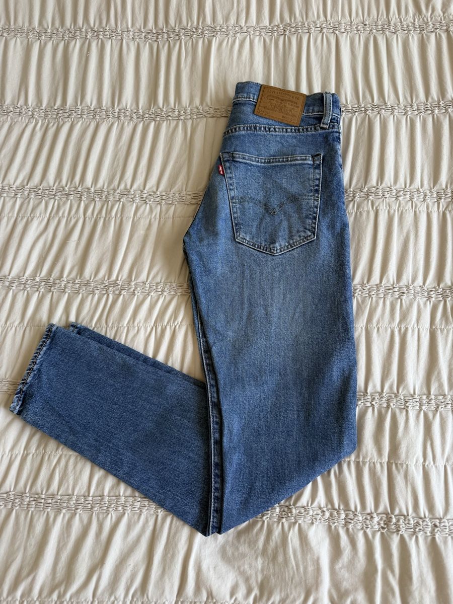 Levi's Jeans: Levi's 512 Jeans W31 L34  – Nuovo (secondo la descrizione) da Genève venduto da kri_v92h