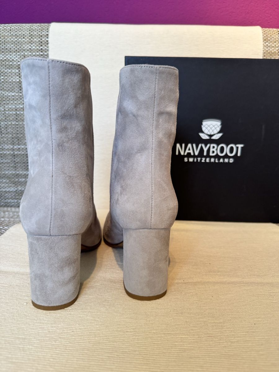Navyboot Scarpe da donna: NEUE Navyboot Stiefelleten Grau Gr. 37 – Nuovo e nell'imballaggio originale da Birr venduto da sfe_rhj7 2