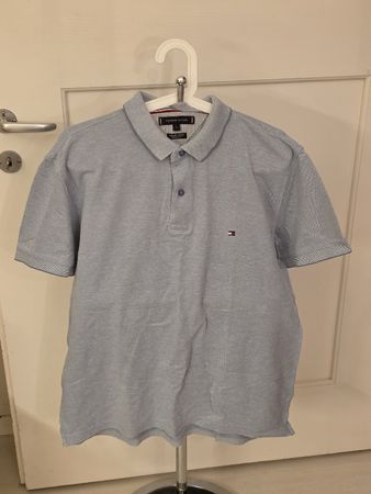 Tommy Hilfiger Polo Shirt blau Grösse L neuwertig