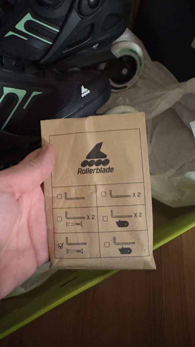 Inline-Skating & Rollschuhe: Rollerblade Macroblade 90 – Neu und originalverpackt aus Effretikon von mim_7qmh 3