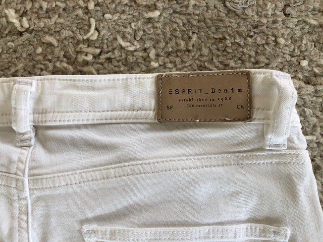 Esprit Jeans: ESPRIT Jeans, Slim, W29 L32, weiss – Neu (gemäss Beschreibung) aus Berg am Irchel von EsHiWa 2