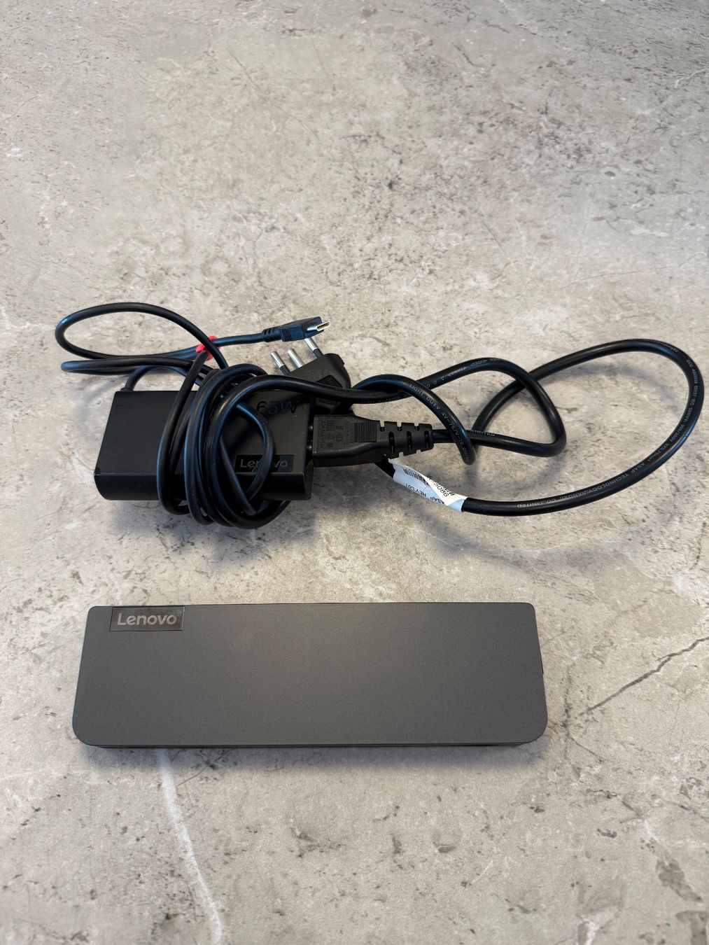 Lenovo Docking station: Lenovo USB-C Mini Dock – Usato da Mönchaltorf venduto da Eelimm