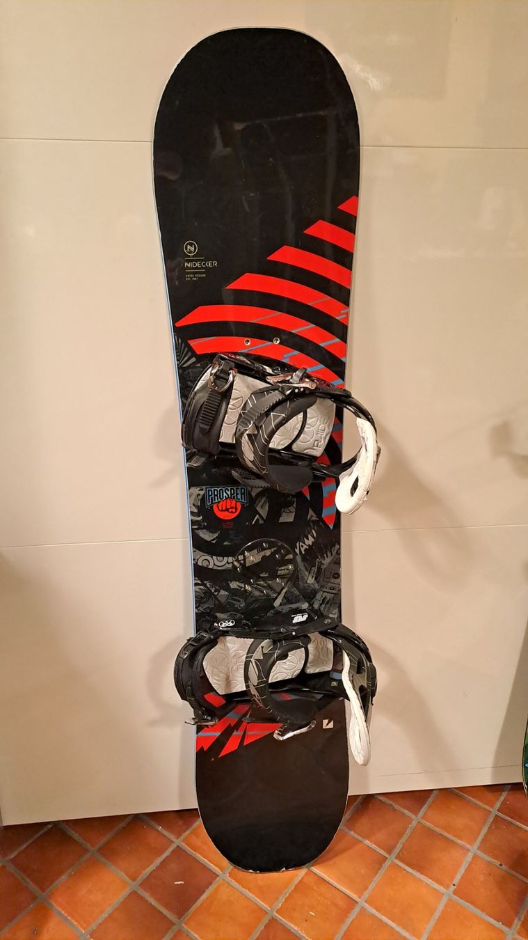 Nidecker Board: Nidecker Snowboard 125cm inkl. Bindung – Usato da Oberrieden venduto da Raja011 1