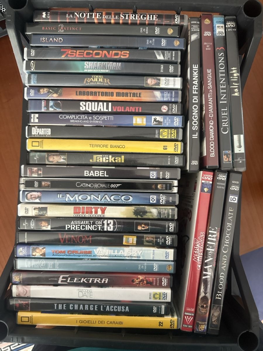 Tutti i DVDs: Lotto di DVD misti – Usato da Taverne venduto da ale_dtp8
