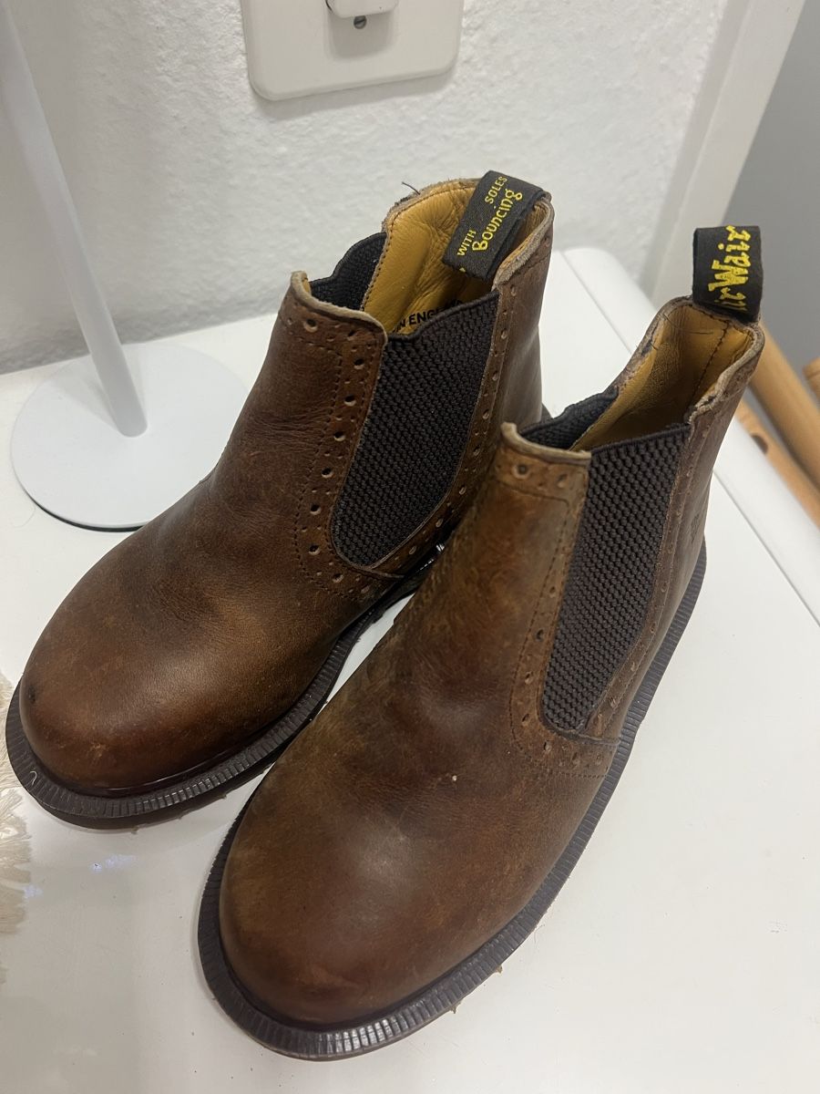 Dr. Martens Scarpe per ragazzi: DOC MARTENS JUNIOR GR 13/ CA 30/31 – Usato da Basel venduto da theo-g77 1