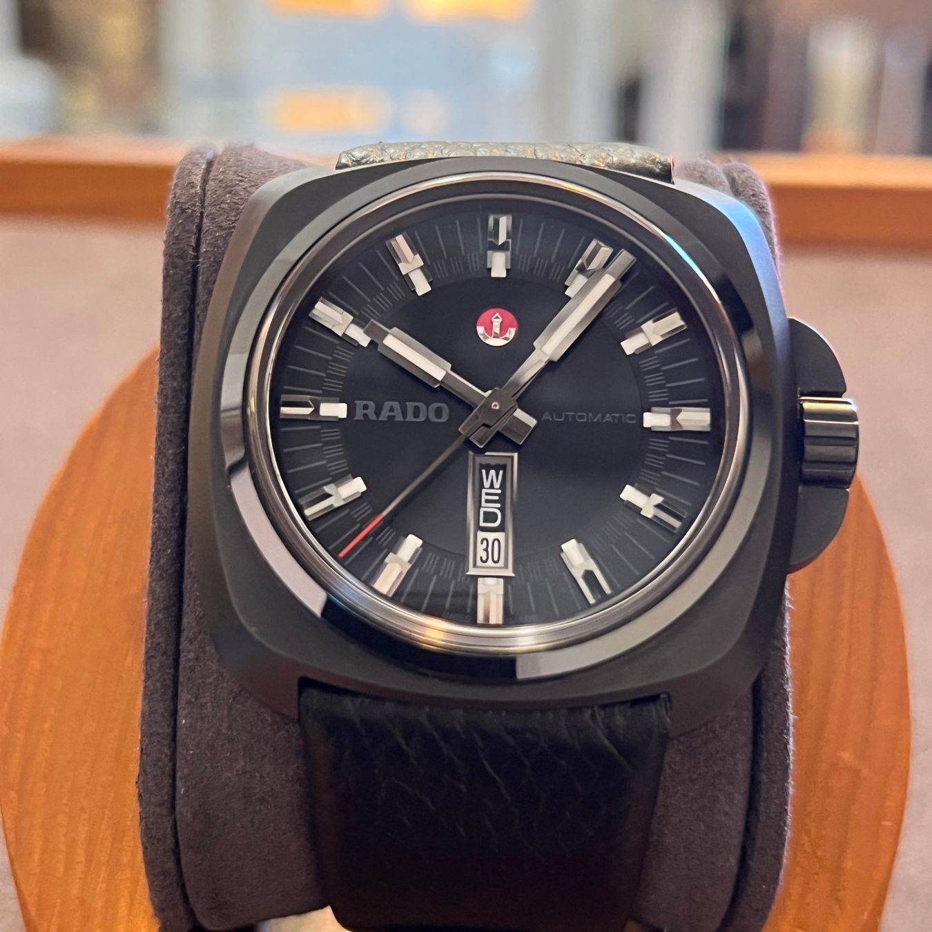 Rado Montres: Rado HyperChrome Automatic Day-Date XL 764.047.1.3 – D'occasion à Carouge GE par Watchaser