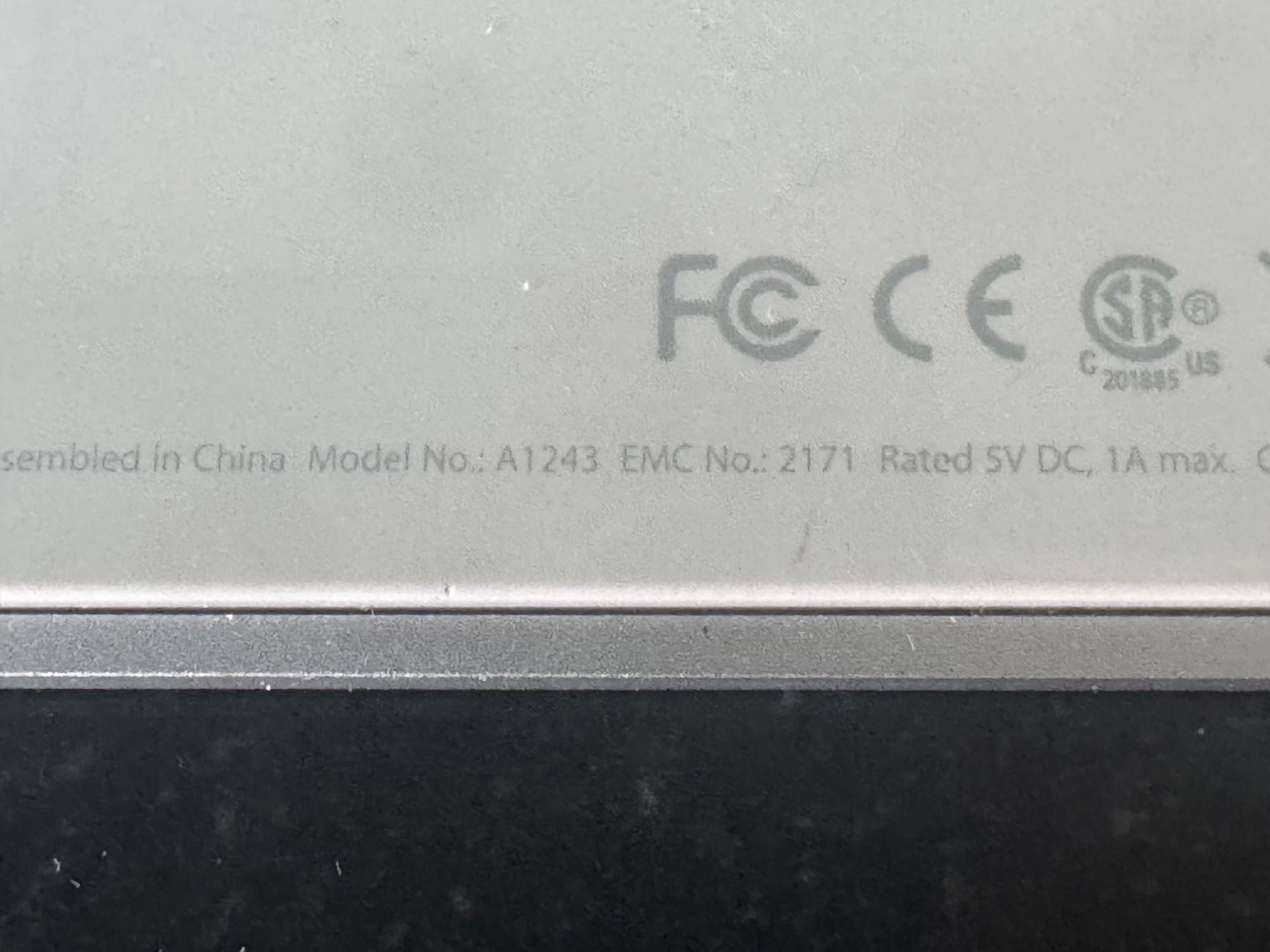 Apple Tastiere: Apple A1243 Tastatur mit Ziffernblock gebraucht – Usato da Zürich venduto da emm_j2mc 1