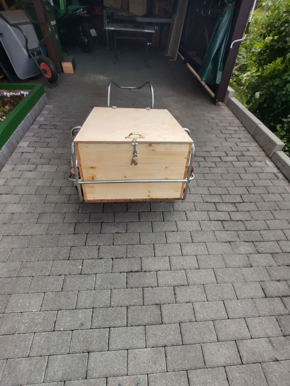 Rimorchi: Mofa/Velo/Campinganhänger – Usato da Altbüron venduto da bestatter12 1