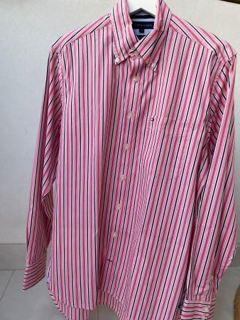 Hemd Tommy Hilfiger, Grosse S NEU ! Chemise Tommy Hilfiger S