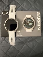 Garmin Fenix 8 AMOLED 43mm Multisportuhr weiss 