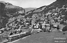 Bahn // 1951 Wengeneralpbahn Wengen BE Zahnrad // Bergbahn