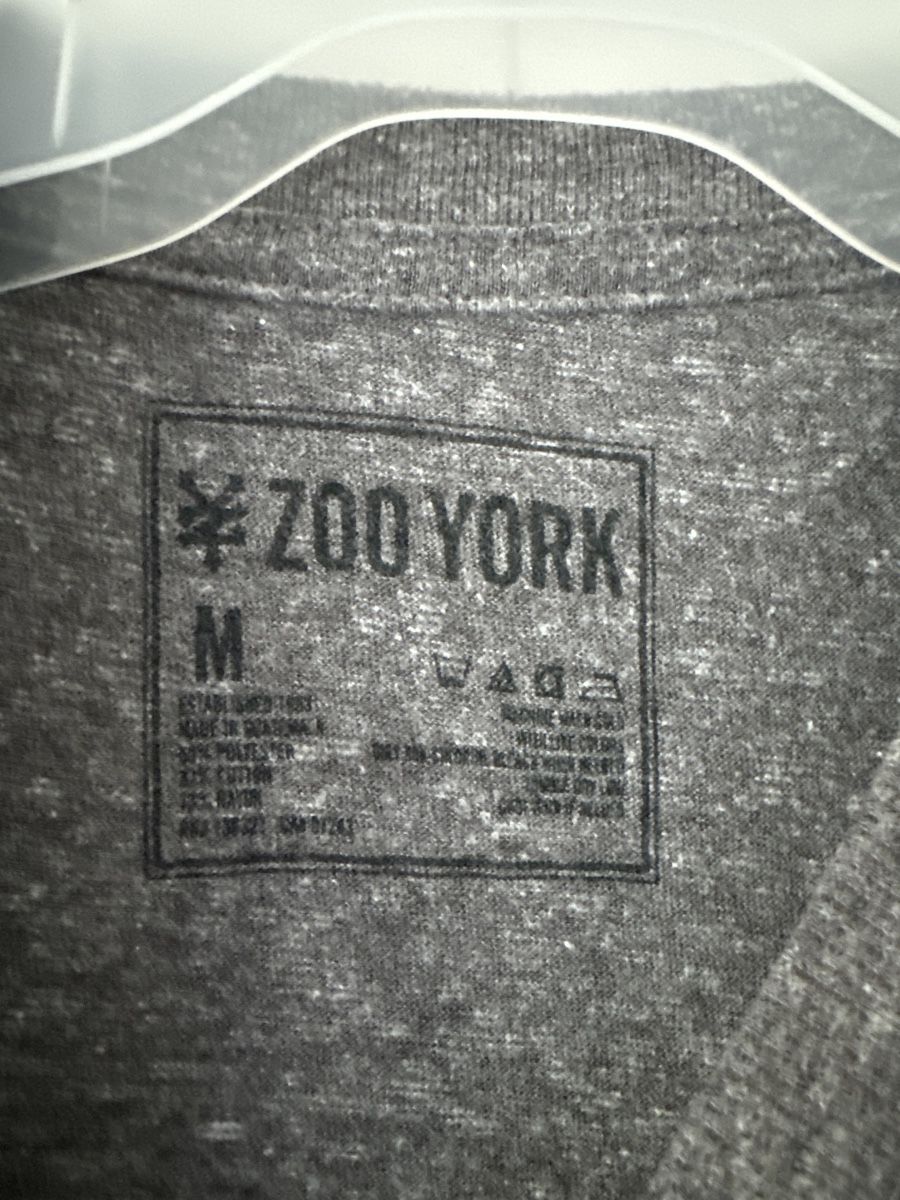 T-shirt: T-Shirt ZOO YORK – Usato da Lausanne venduto da joshua75 1