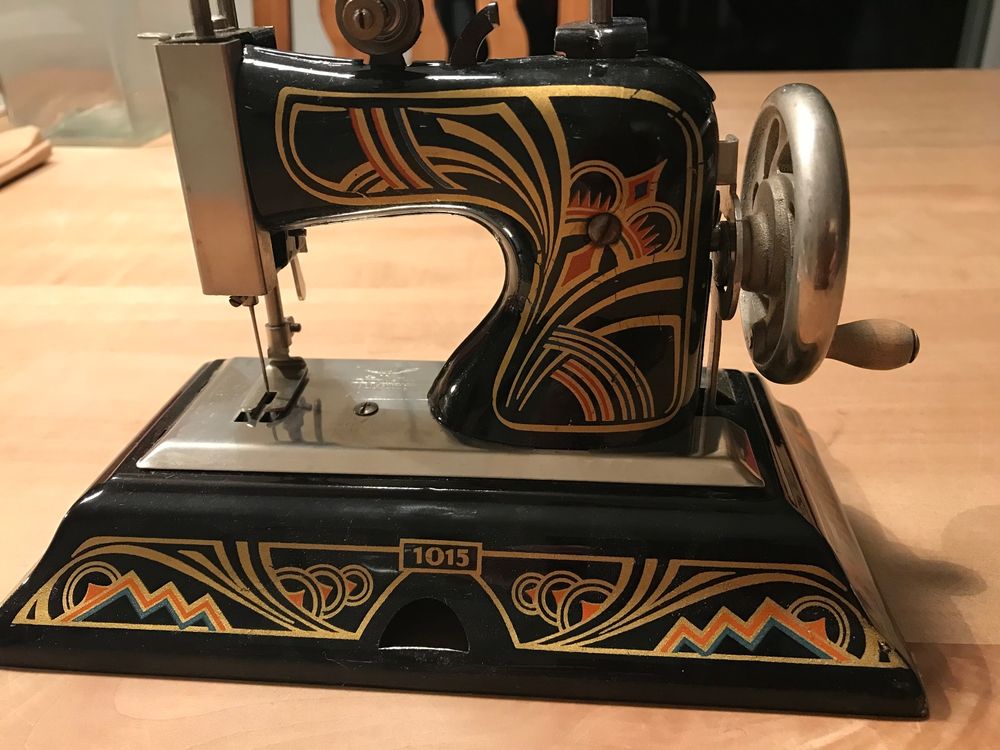 Puzzle 1000 Teile – Vintage Nähmaschine Nostalgie-Motiv – Holzpuzzle Für Erwachsene